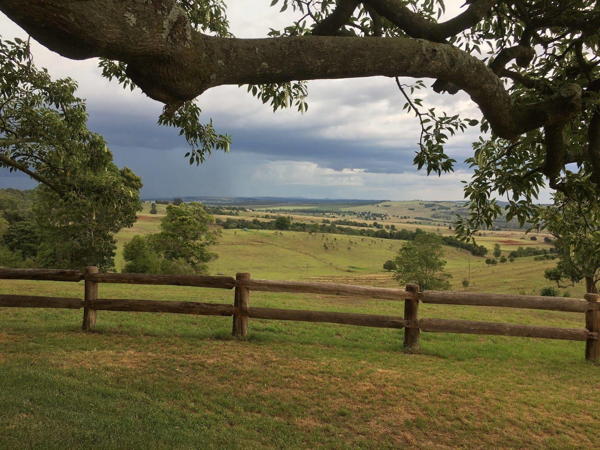 Hillview Cottages Kingaroy Kültér fotó